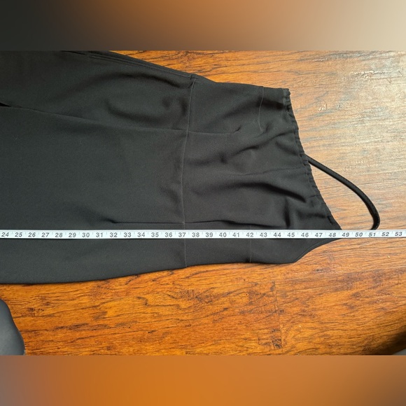 Abercrombie & Fitch Asymmetrical One-Shoulder Maxi Dress - Picture 8 of 10